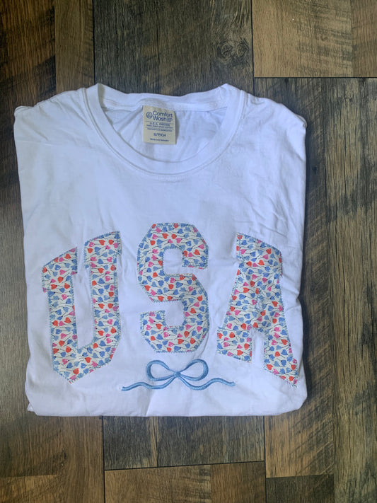 Floral Patriotic USA tee